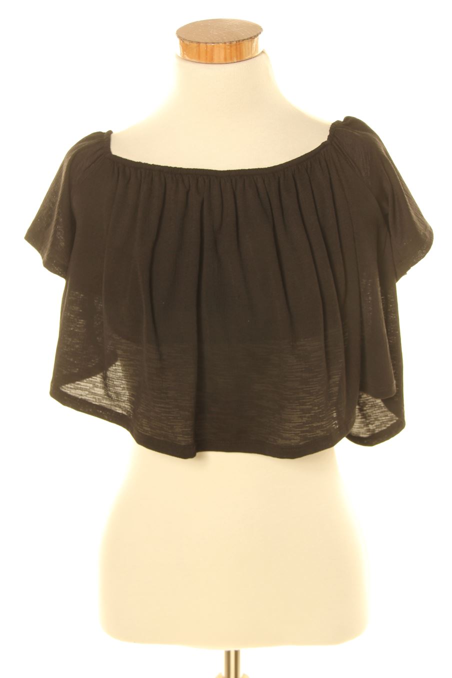Top de Bershka de la talla S, de color negro