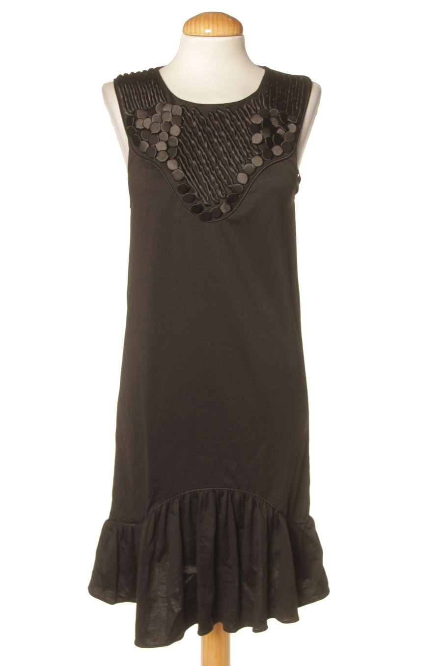 Vestito casual de Zara de la talla M, de color nero