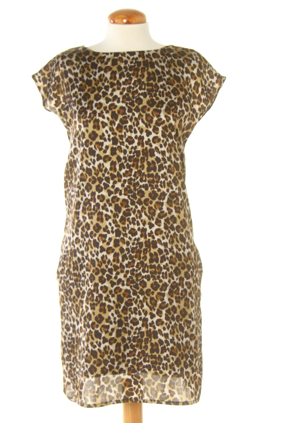 Vestito casual de MANGO SuiT de la talla S, de color stampa animalier