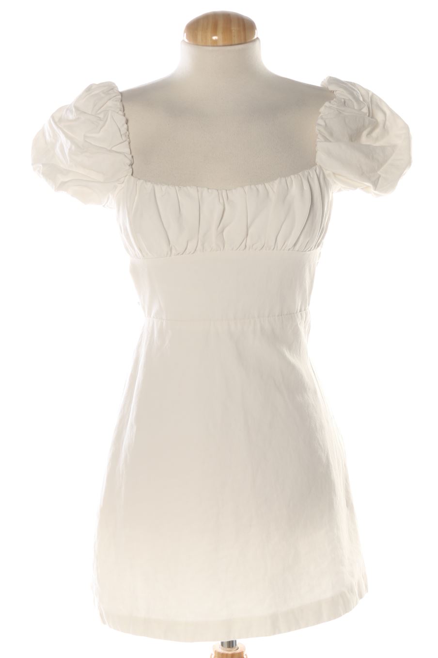 Robe casual Zara de la taille XS, de couleur blanc