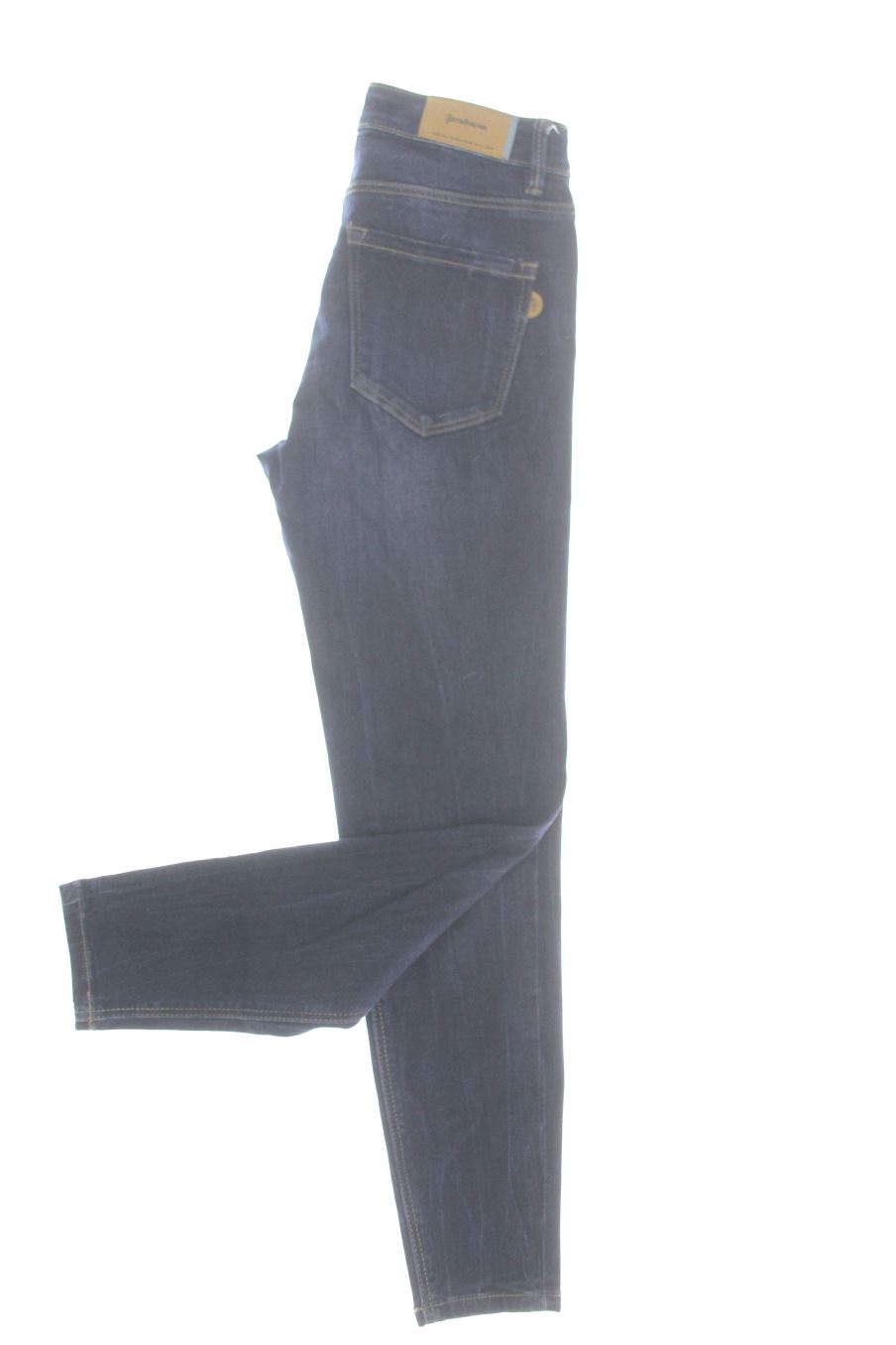 Jeans Stradivarius de la taille 36, de couleur bleu de denim