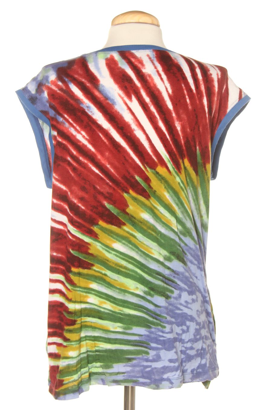 Camiseta sin mangas de Adolfo Dominguez de la talla M, de color estampado