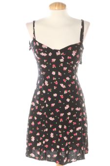 Vestido casual XS Stradivarius, foto 1 de 2