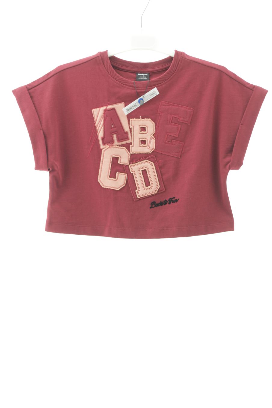 Camiseta de Desigual de la talla 7 años con etiqueta