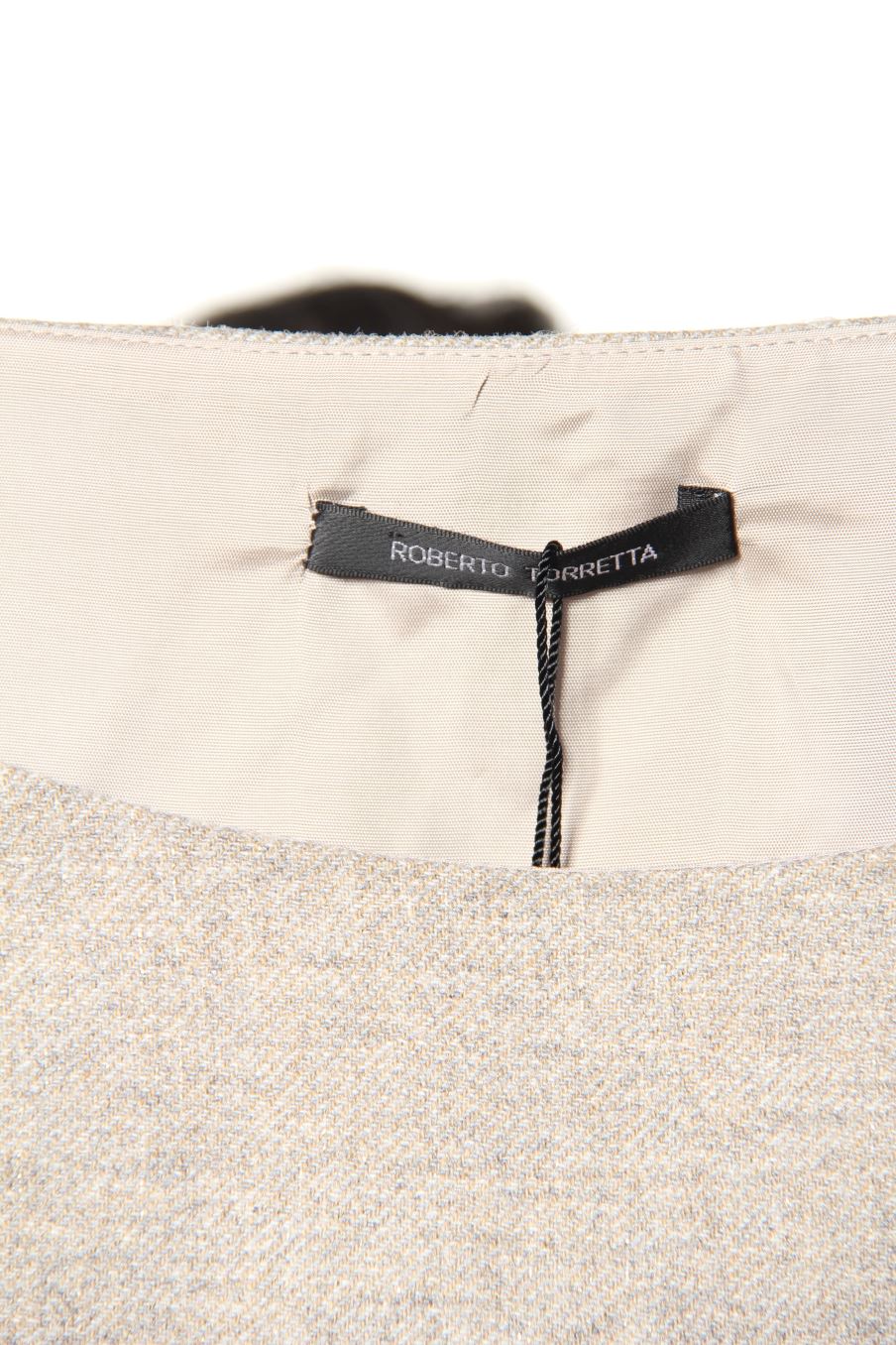 Robe Roberto Torretta de la taille 42, de couleur beige