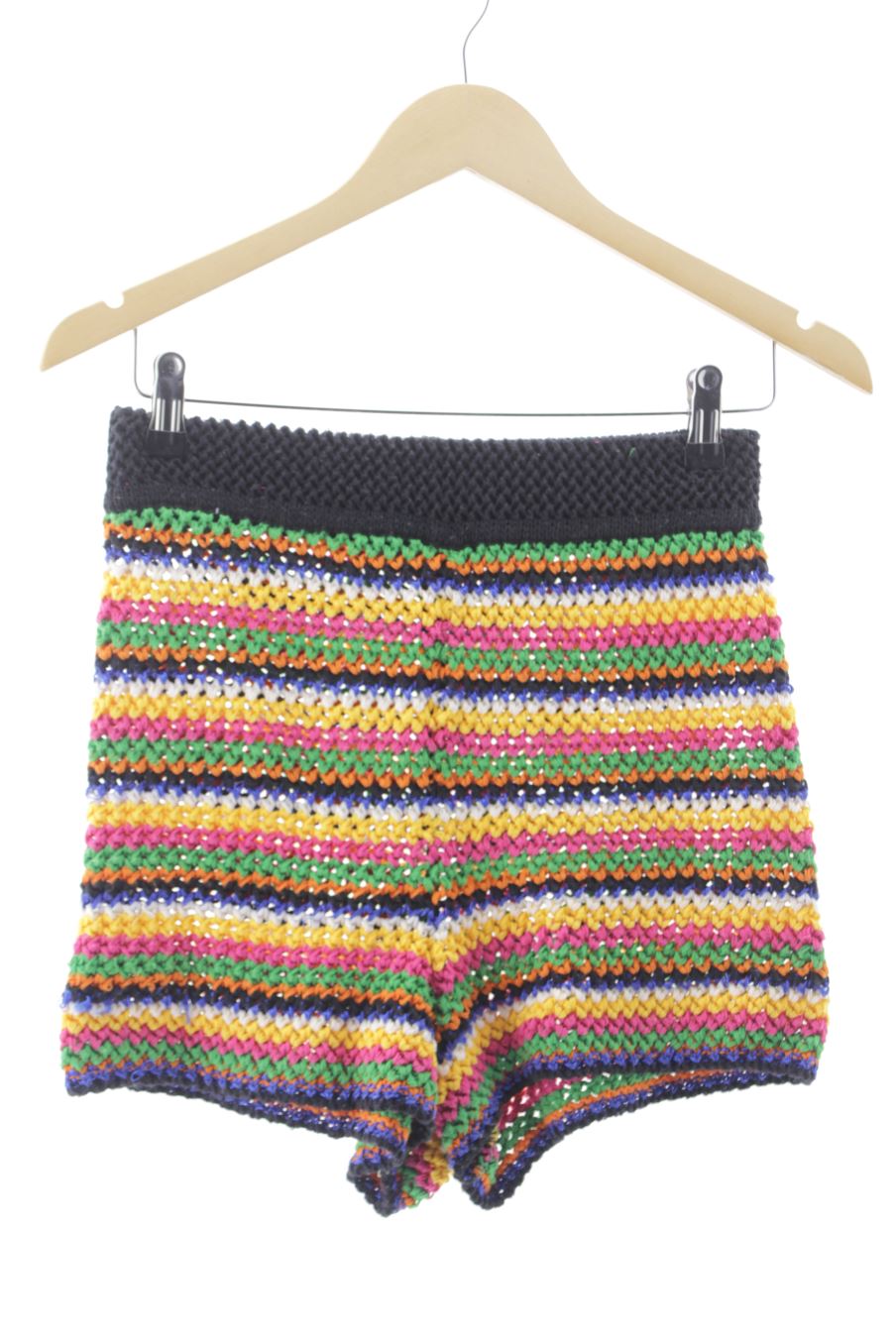 Shorts Zara de la taille S, de couleur rayures