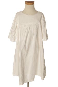 Aufwändiges Kleid 134 Coconut