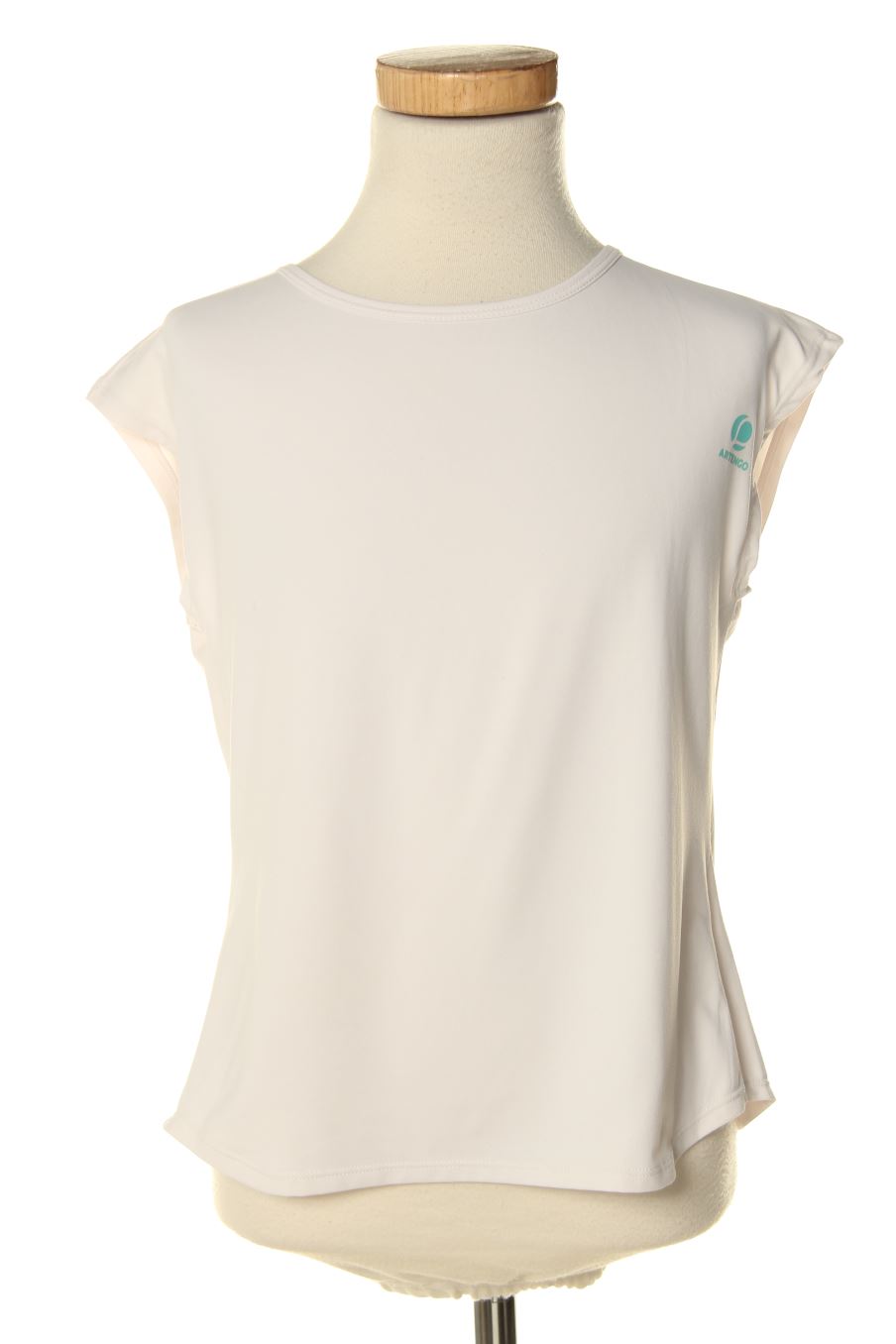 T-shirt Artengo (DECATHLON) de la taille 12 ans de seconde main