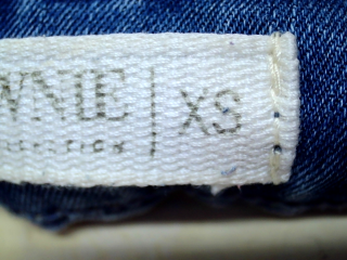 Jeans Brownie de la taille XS, de couleur bleu de denim