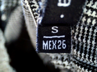 Pantalón de Bershka de la talla S, de color cuadros