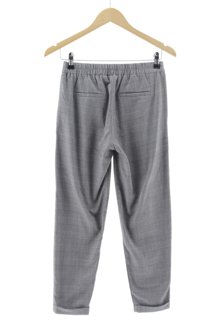 Pantalón de Bershka de la talla S, de color cuadros
