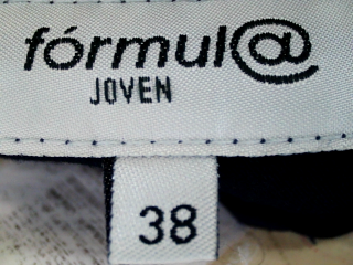 Pantalon Fórmula Joven de la taille 38, de couleur bleu marine