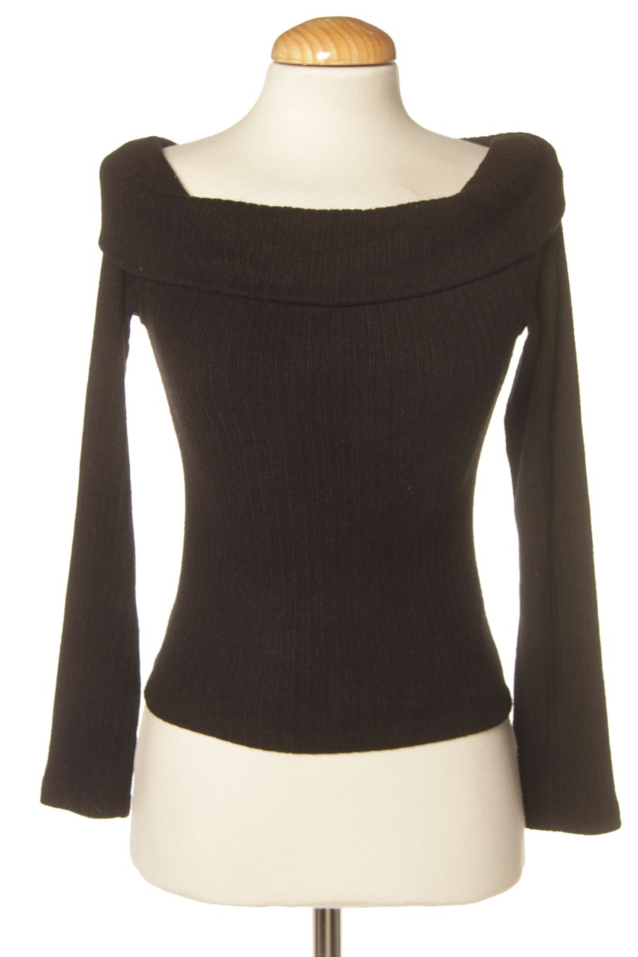 Pull Stradivarius de la taille S, de couleur noir