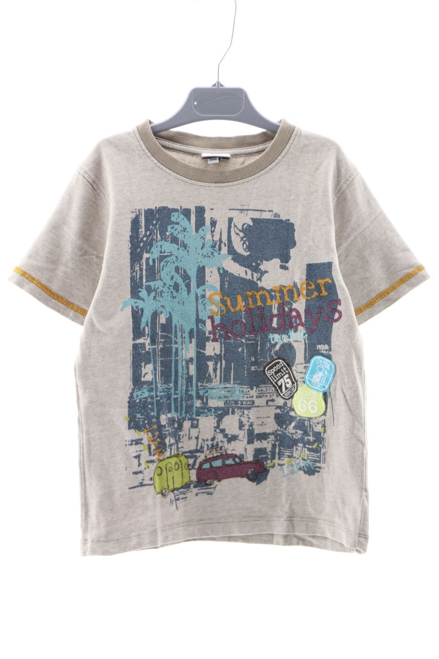 T-shirt Tuc Tuc de la taille 6 ans de seconde main