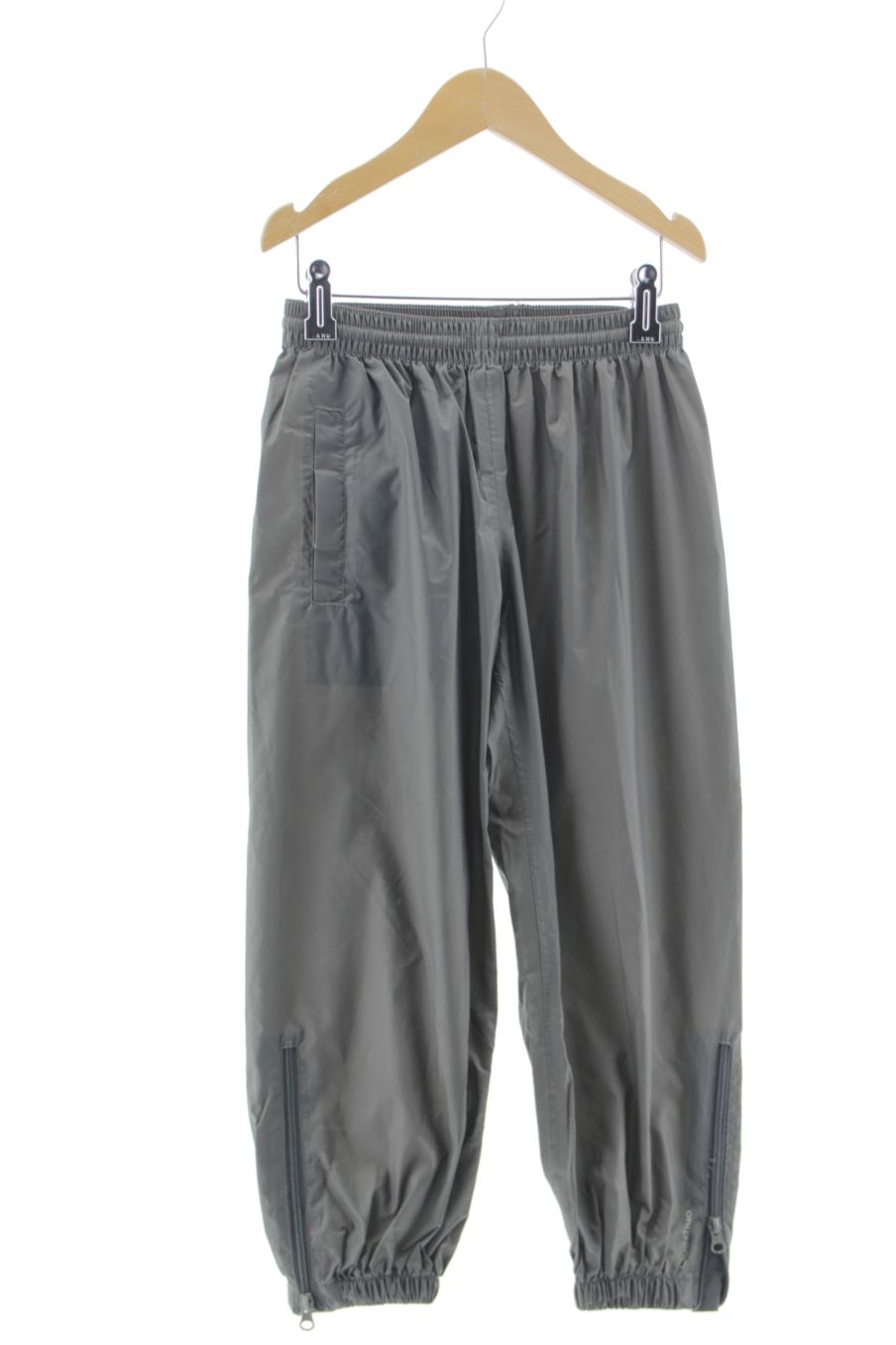 Pantalon Sport Quechua (DECATHLON) de la taille 5 ans de seconde main