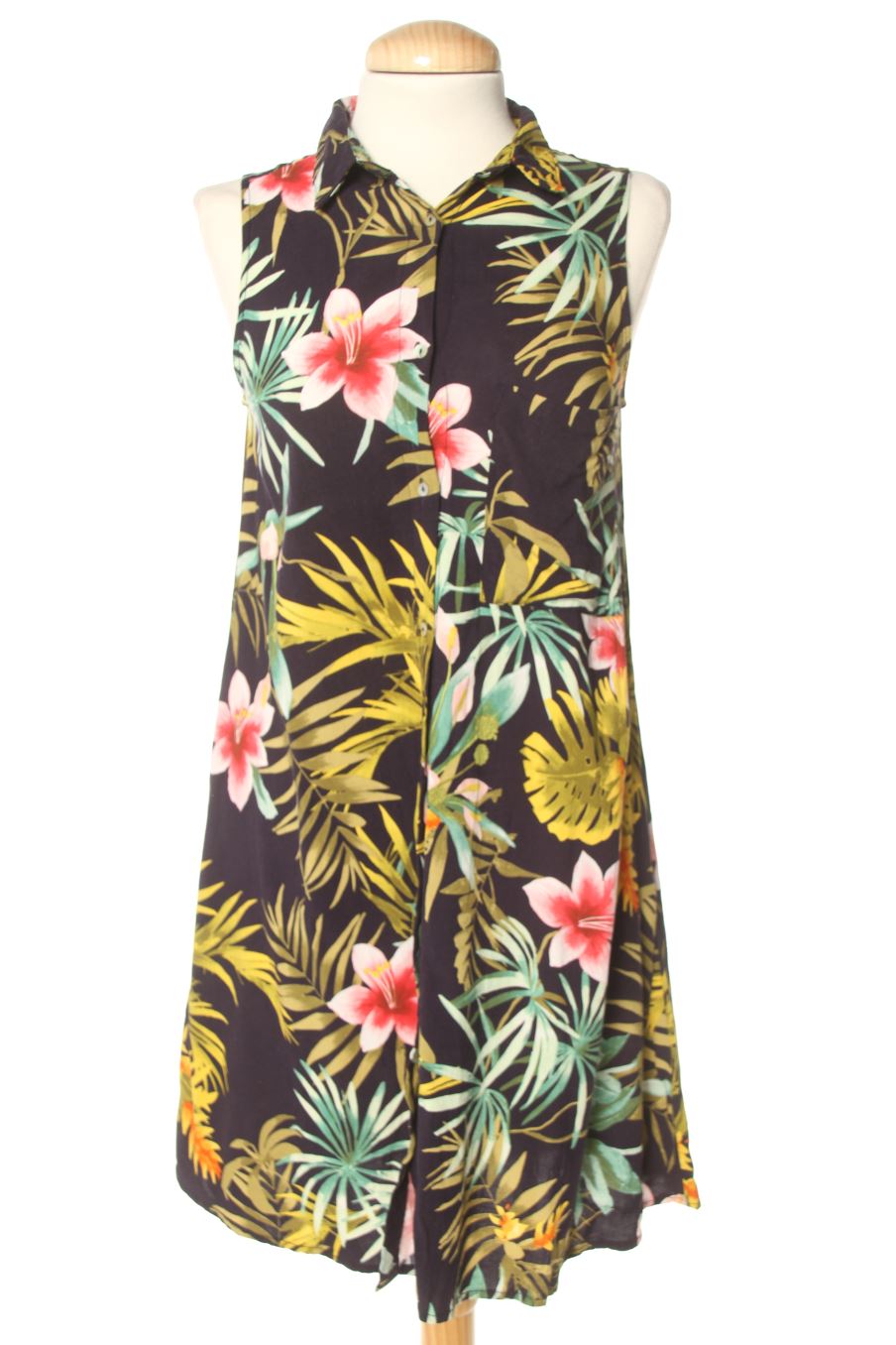 Vestito casual de Stradivarius de la talla S, de color fiori