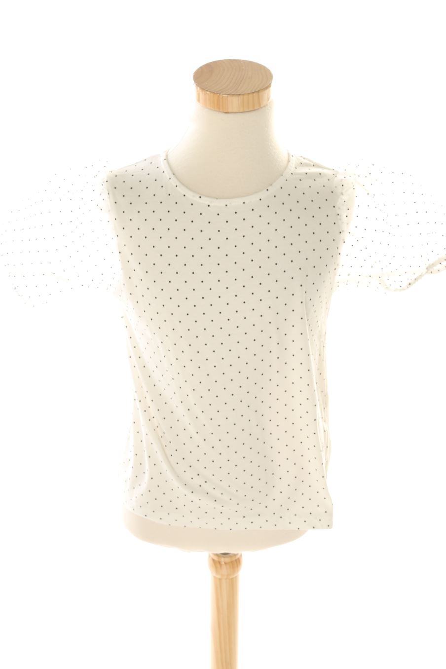 T-shirt Zara de la taille 10 ans de seconde main