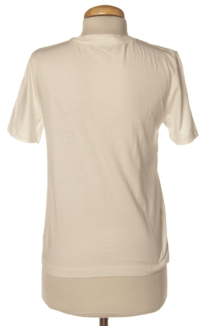 T-shirt Zara de la taille S, de couleur blanc