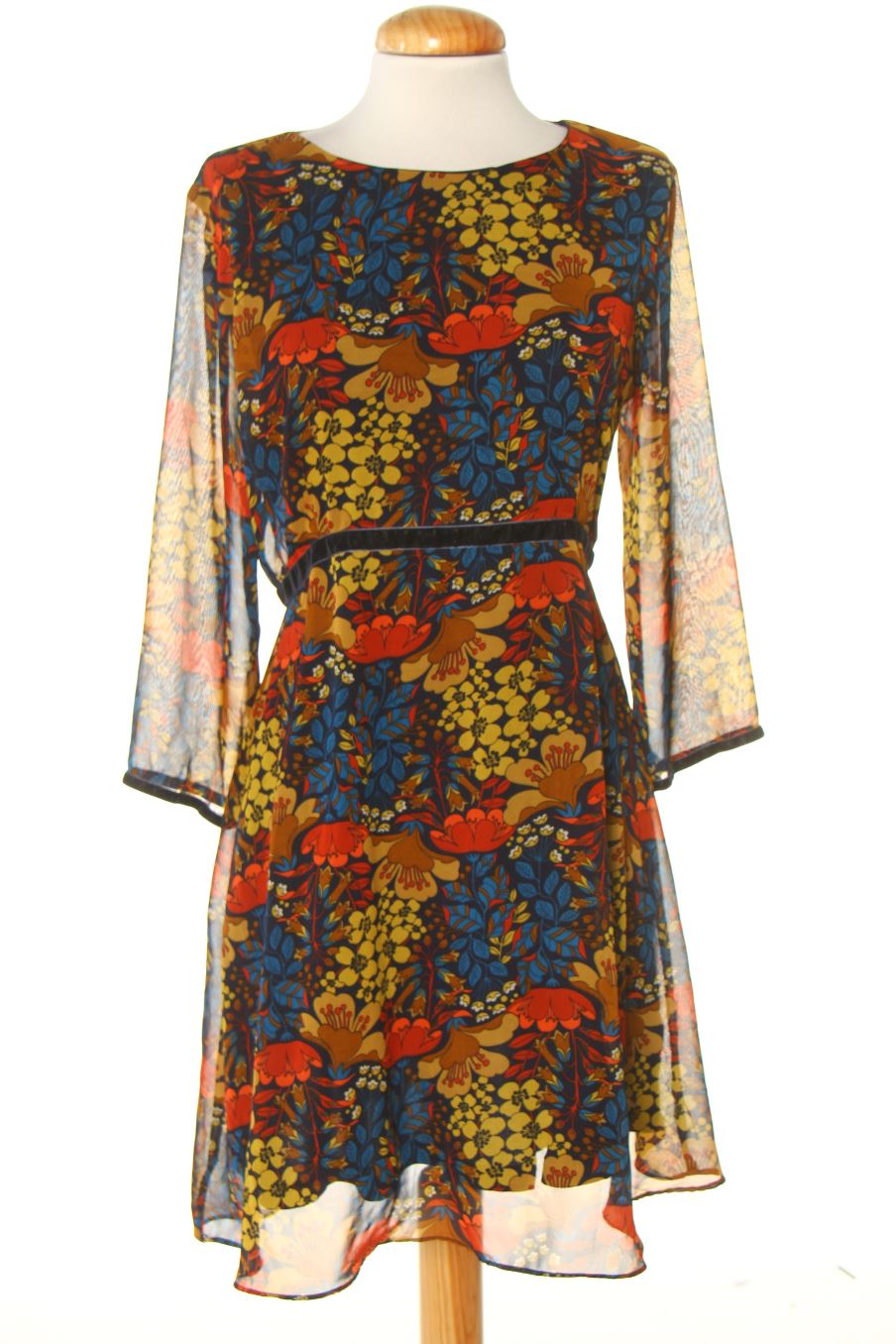 Robe casual Molly Bracken de la taille S, de couleur imprimés