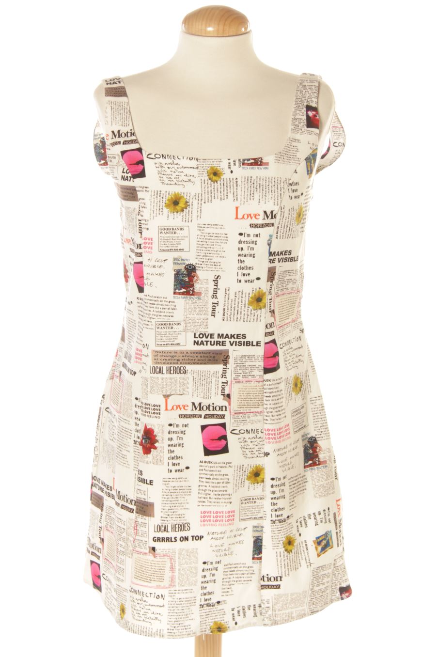 Robe casual Desigual de la taille M, de couleur imprimés