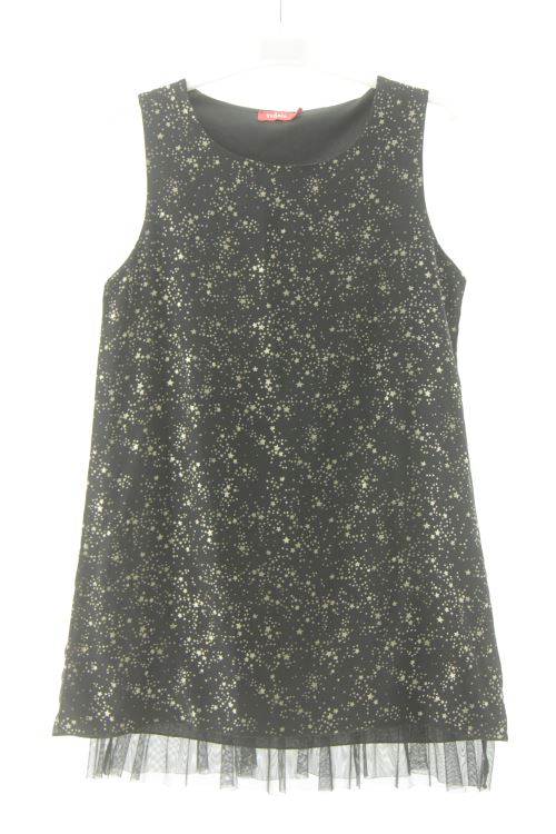 Aufwändiges Kleid