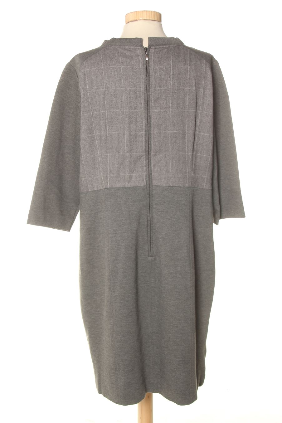 Einfaches Kleid von Couchel Größe M, Farbe Grau, für