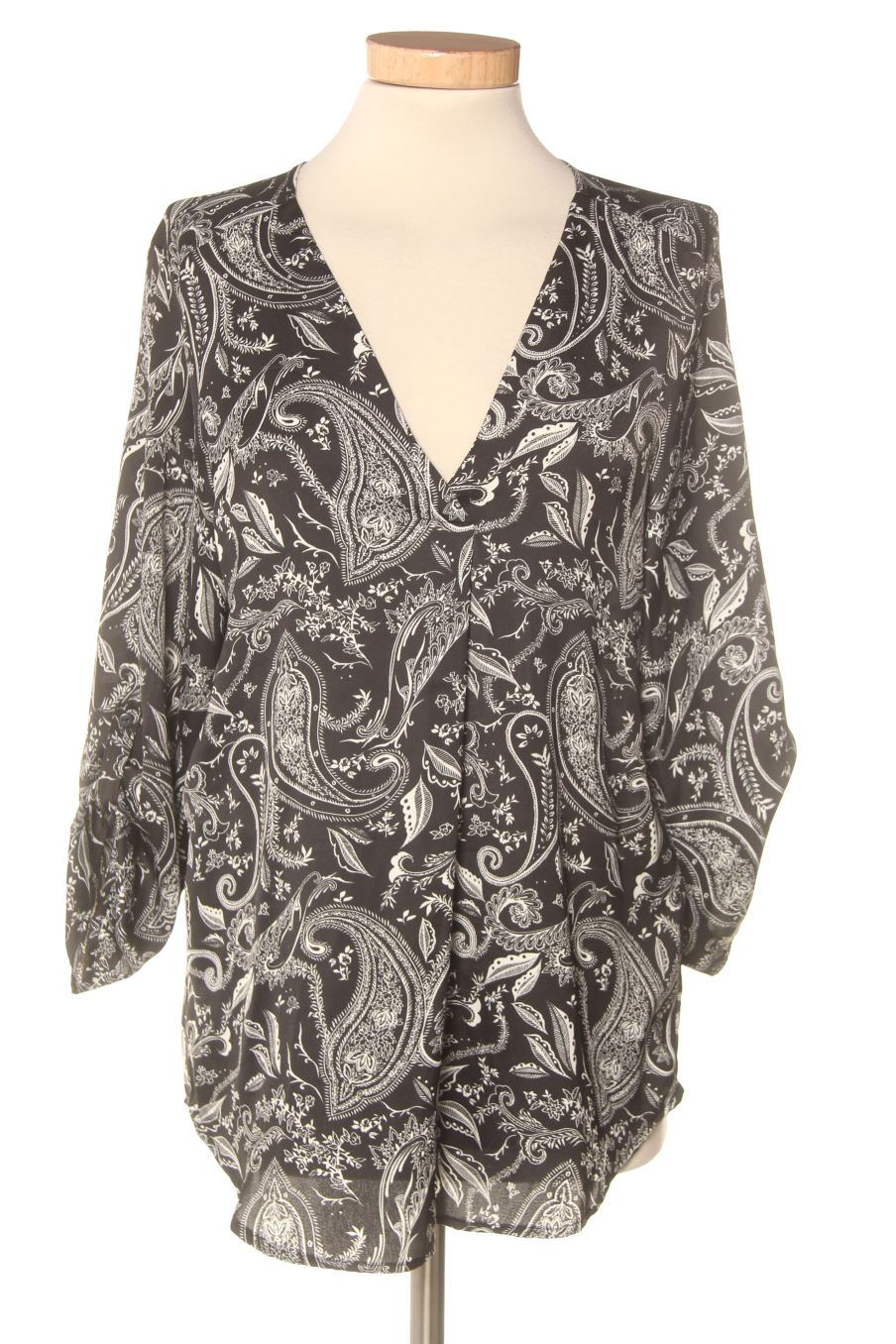 Blusa a maniche lunghe de Stradivarius de la talla M, de color nero