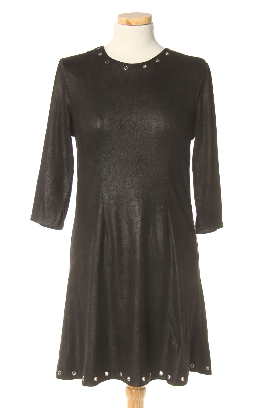 Robe casual Amichi de la taille S, de couleur noir