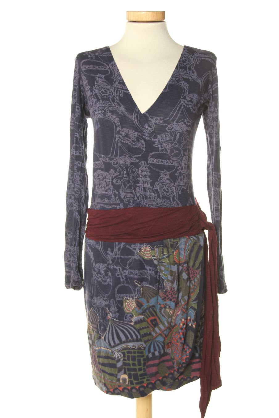 Robe casual Desigual de la taille M, de couleur pourpre