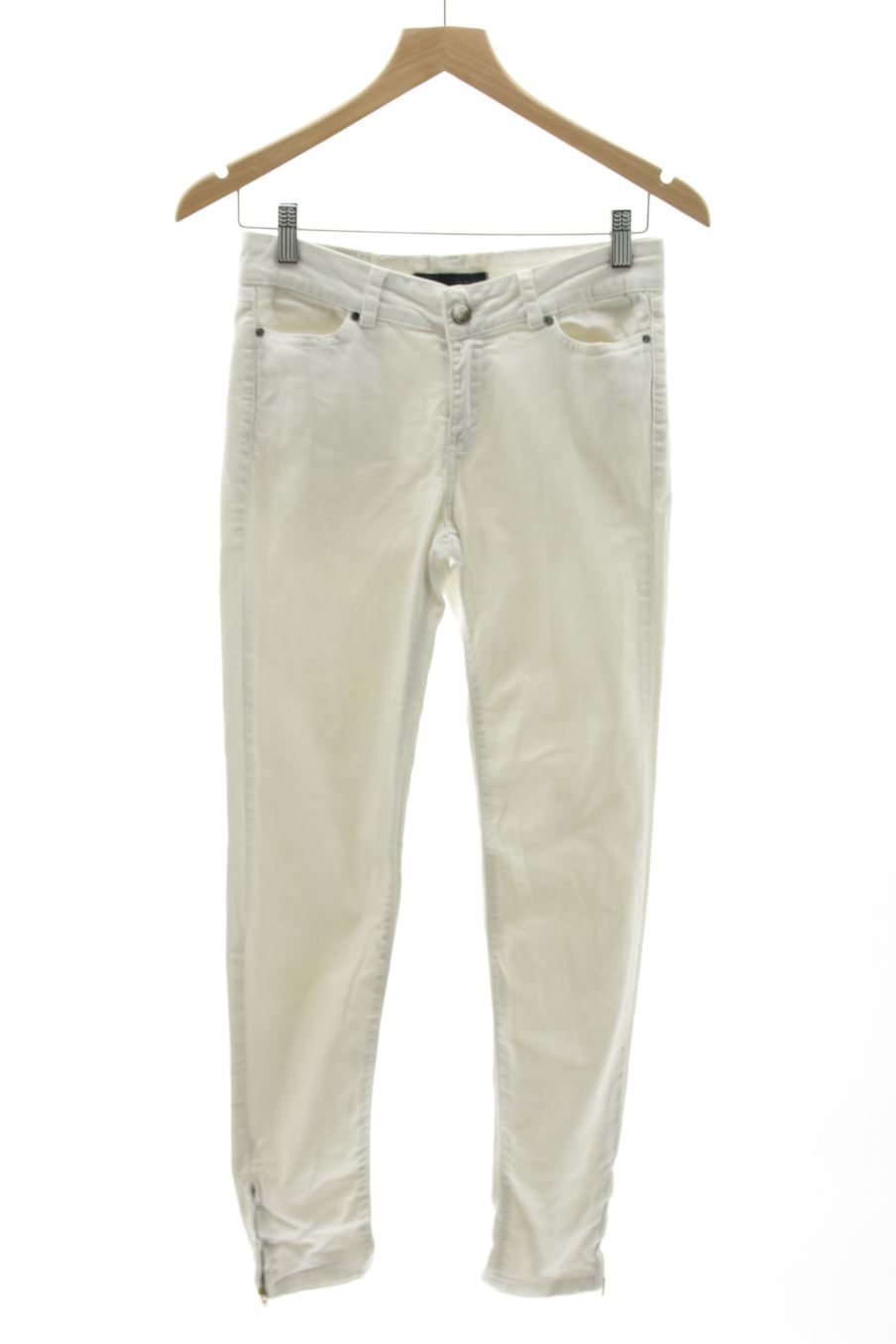 Jeans Zara de la taille 36, de couleur blanc