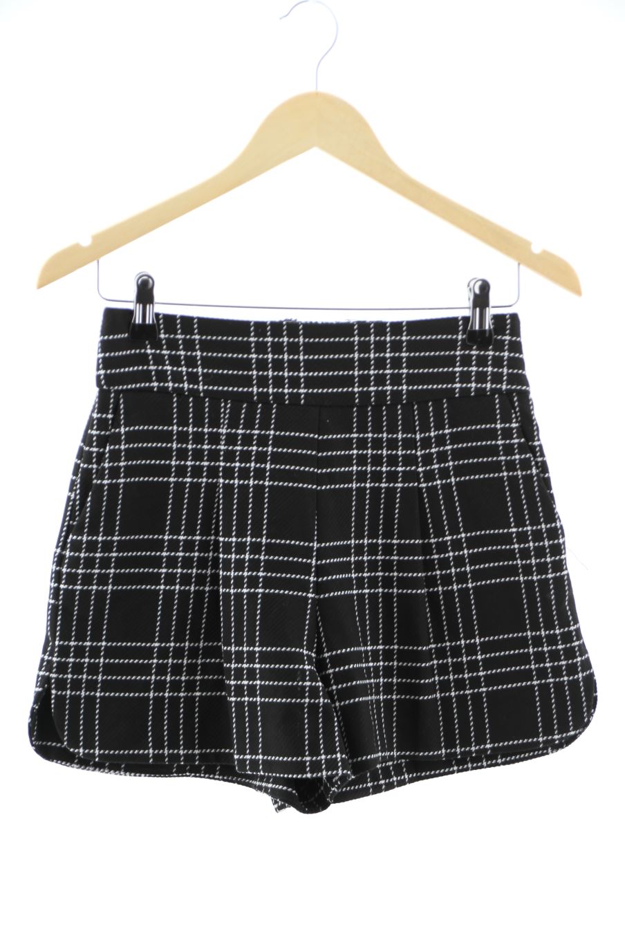 Pantalones cortos de Zara de la talla XS, de color cuadros