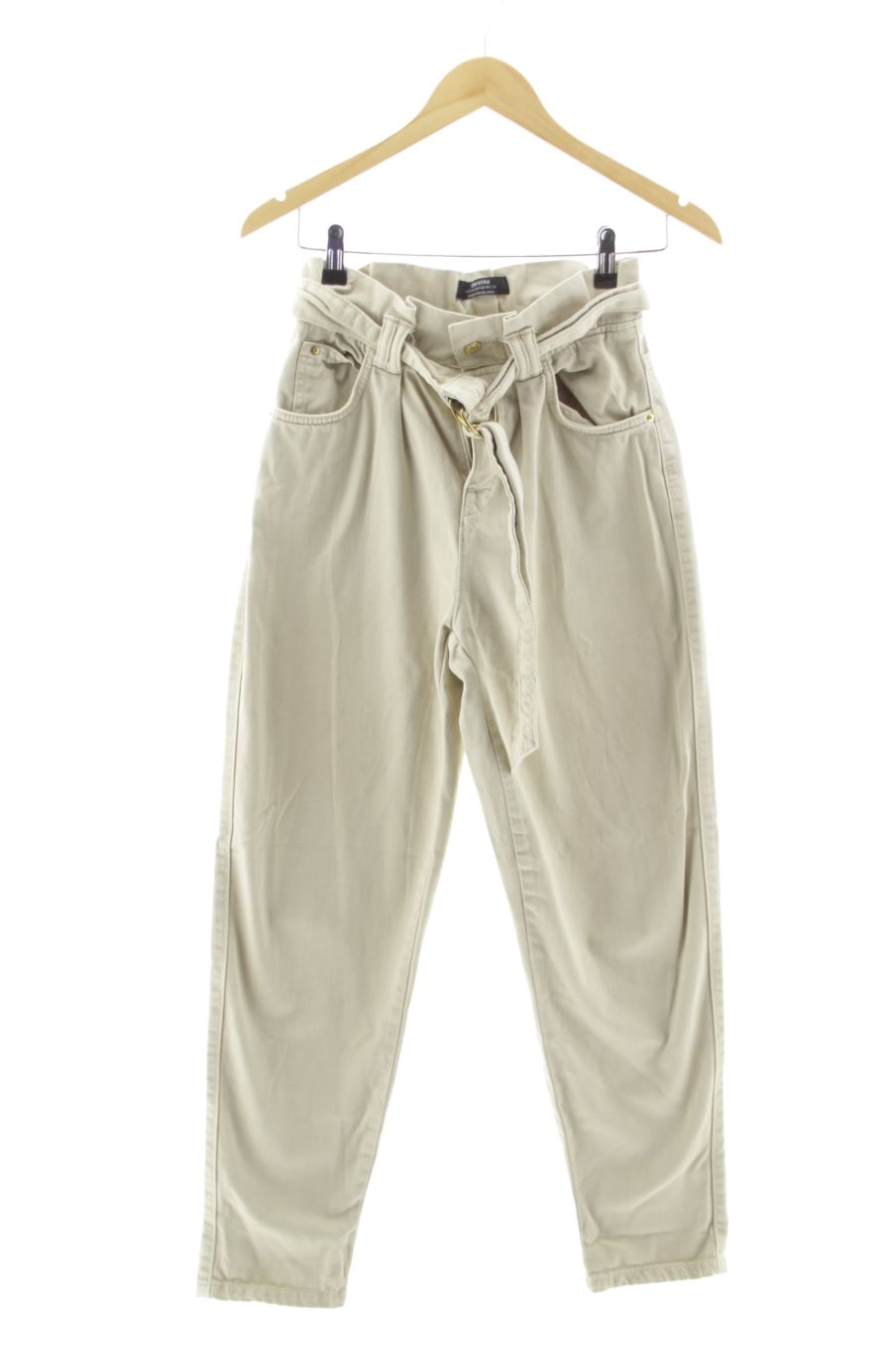 Vaquero de Bershka de la talla 34, de color beige de ropa vaquera