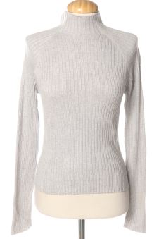 Jersey XL Stradivarius, foto 1 de 2