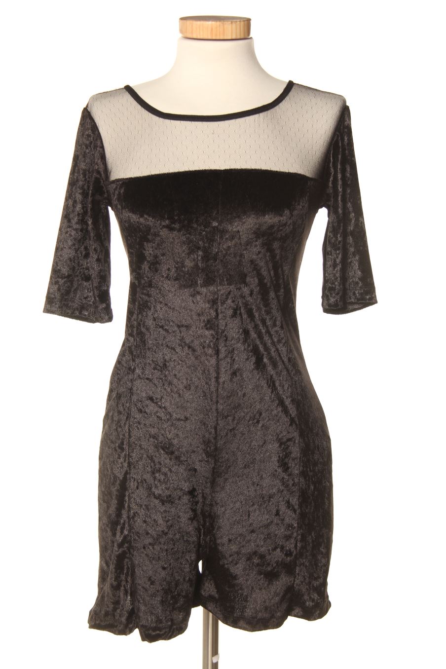 Combinaisons Stradivarius de la taille S, de couleur noir de velours