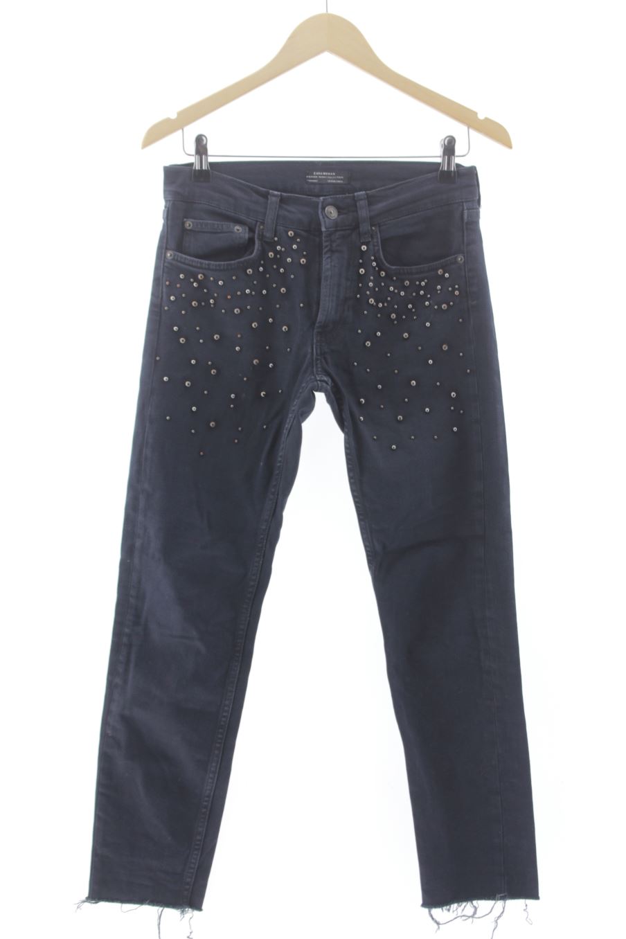 Jeans Zara de la taille 34, de couleur noir de denim