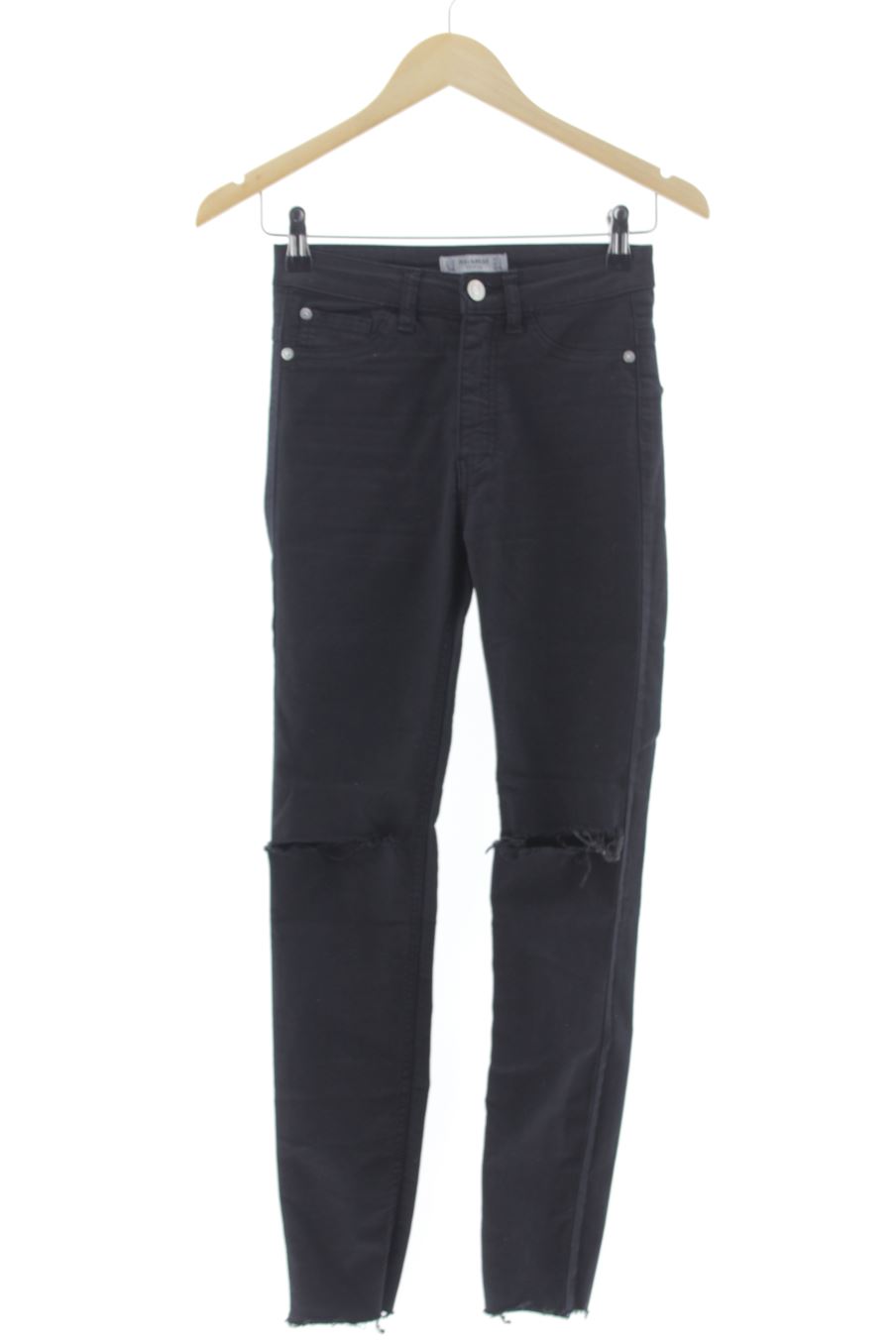 Vaquero de Pull & Bear de la talla 34, de color negro de ropa vaquera