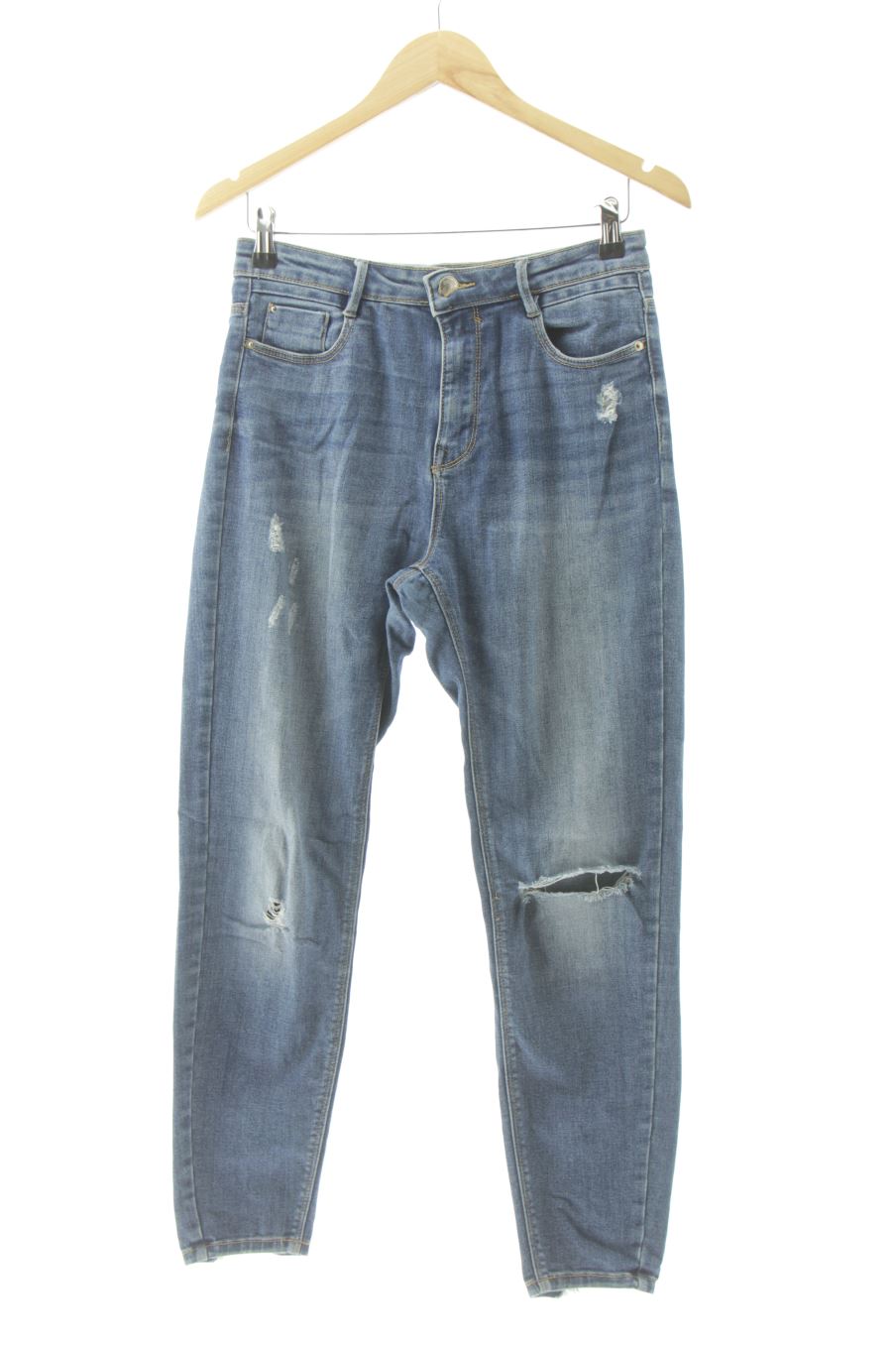 Jeans Stradivarius de la taille 38, de couleur bleu de denim