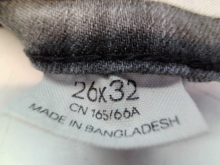 Vaqueros de H&M de la talla 36, de color gris de ropa vaquera