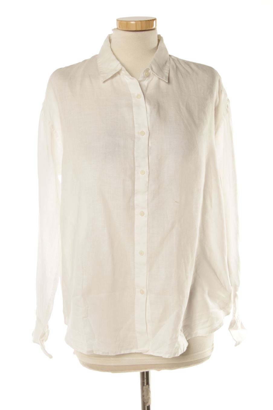 Chemise Uniqlo de la taille S, de couleur blanc