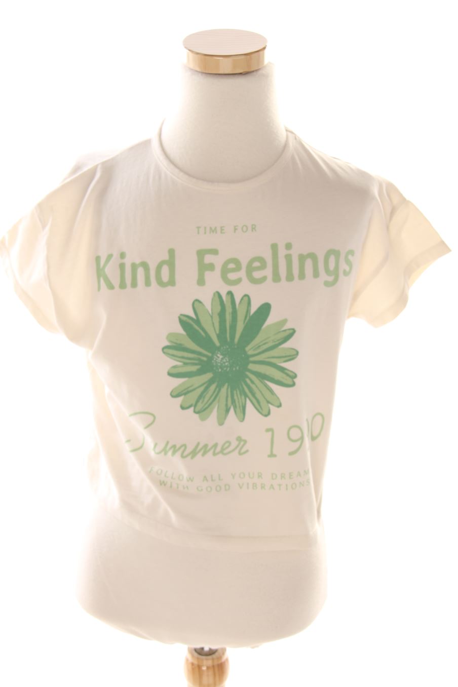 T-shirt Zara de la taille 7 ans de seconde main