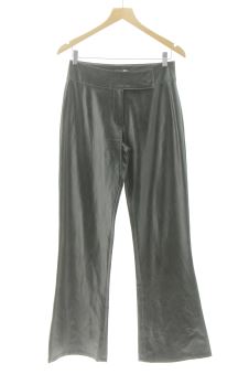 Saks woman