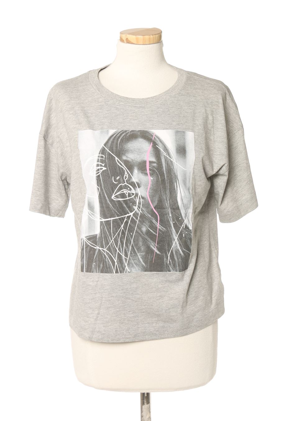 T-shirt Jacqueline De Yong de la taille S, de couleur gris