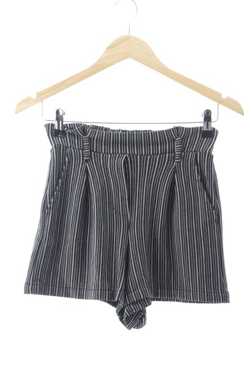 Pantaloni corti