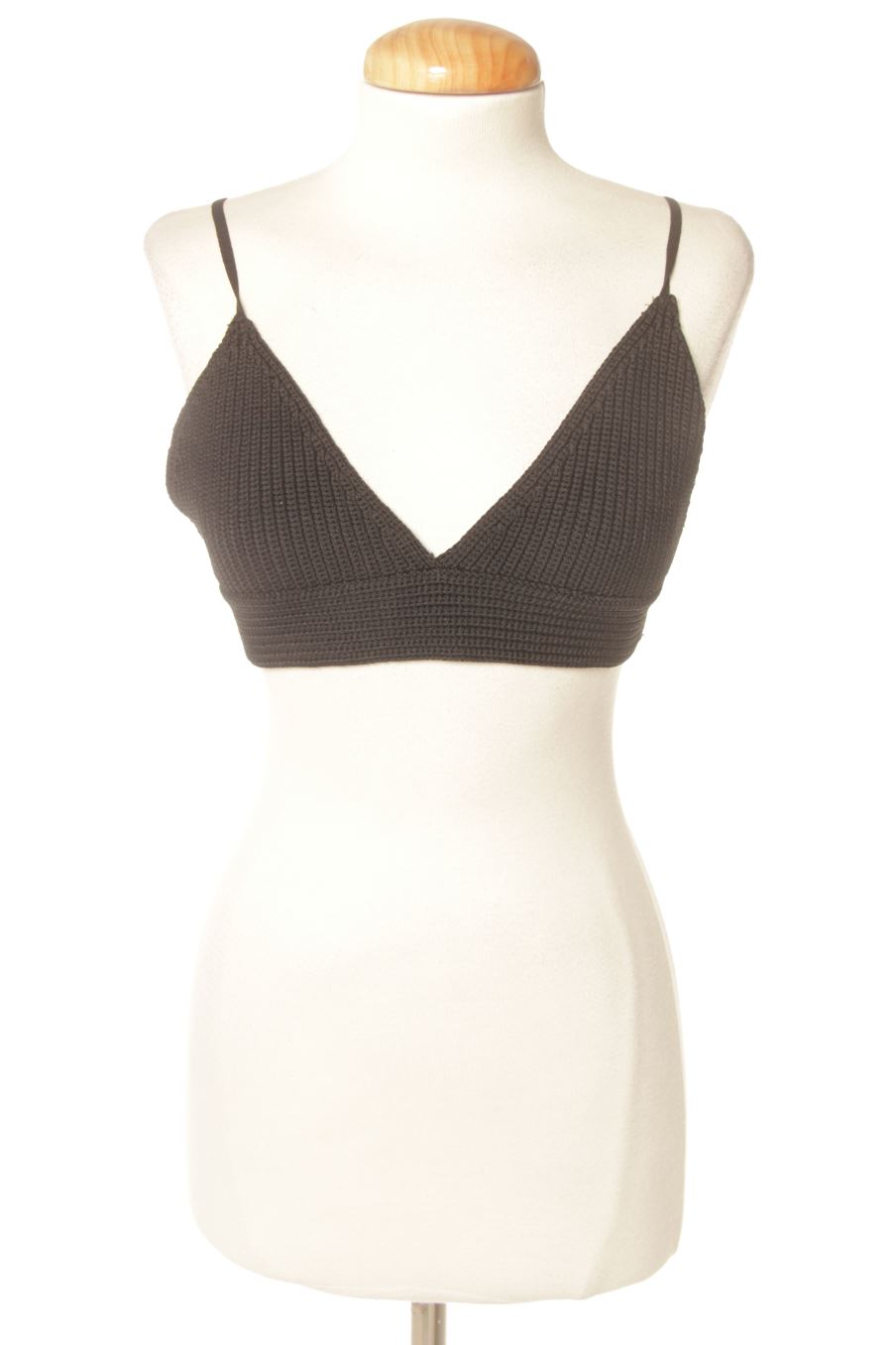 Top Zara de la taille S, de couleur noir