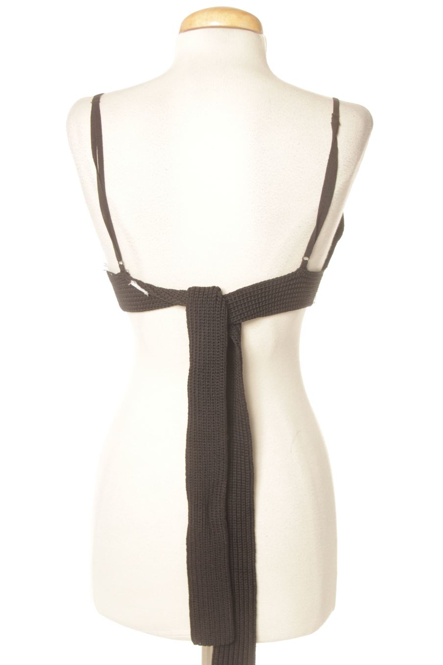 Top Zara de la taille S, de couleur noir