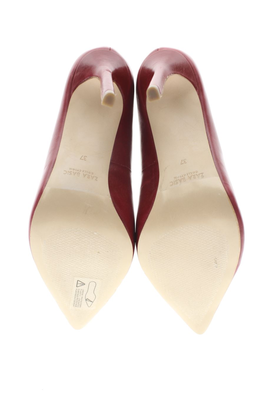 Zapatos de tacon de Zara de la talla 37, de color rojo de