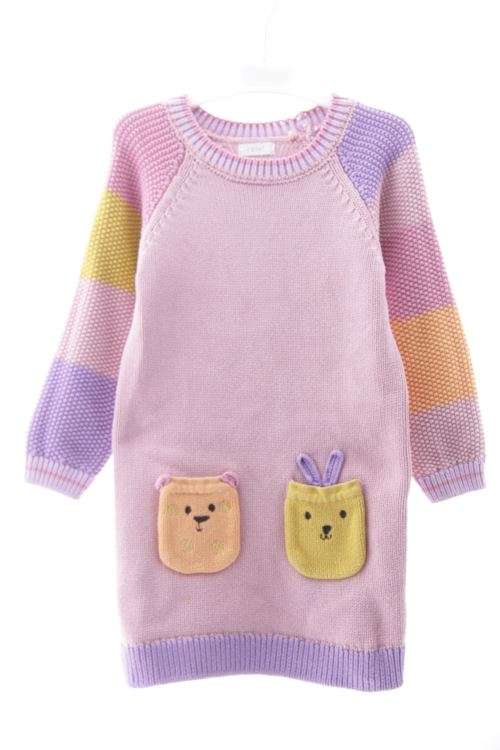 Aufwändiges Kleid
