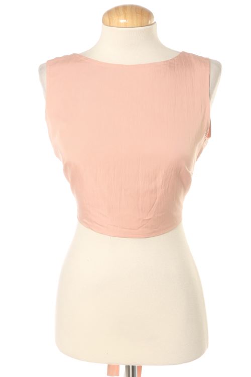 Aufwändiges Top