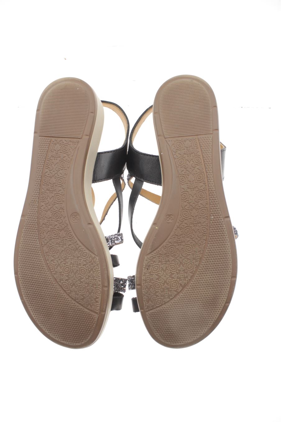 Sandalias planas de OH! MY SANDALS de la talla 38, de color negro de