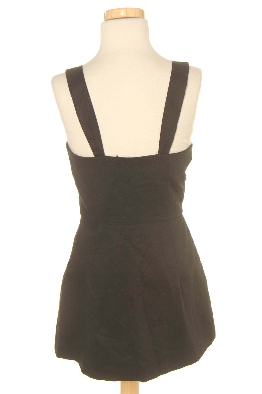 Robe casual Mango de la taille XS, de couleur noir
